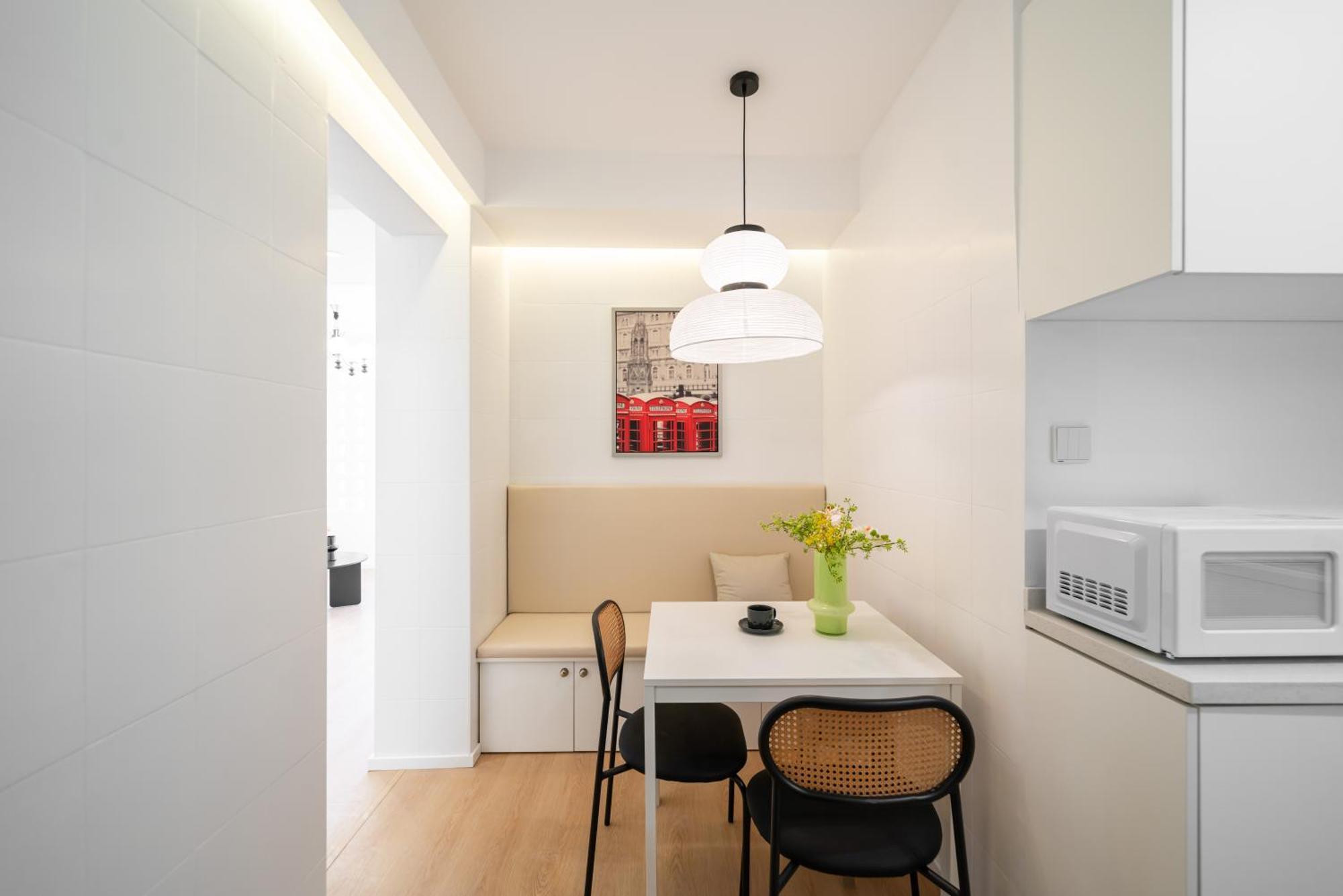 Shanghai Yi Du B&B - 150M Walk From Exit 5 Of Jiashan Road Metro Station Exteriör bild
